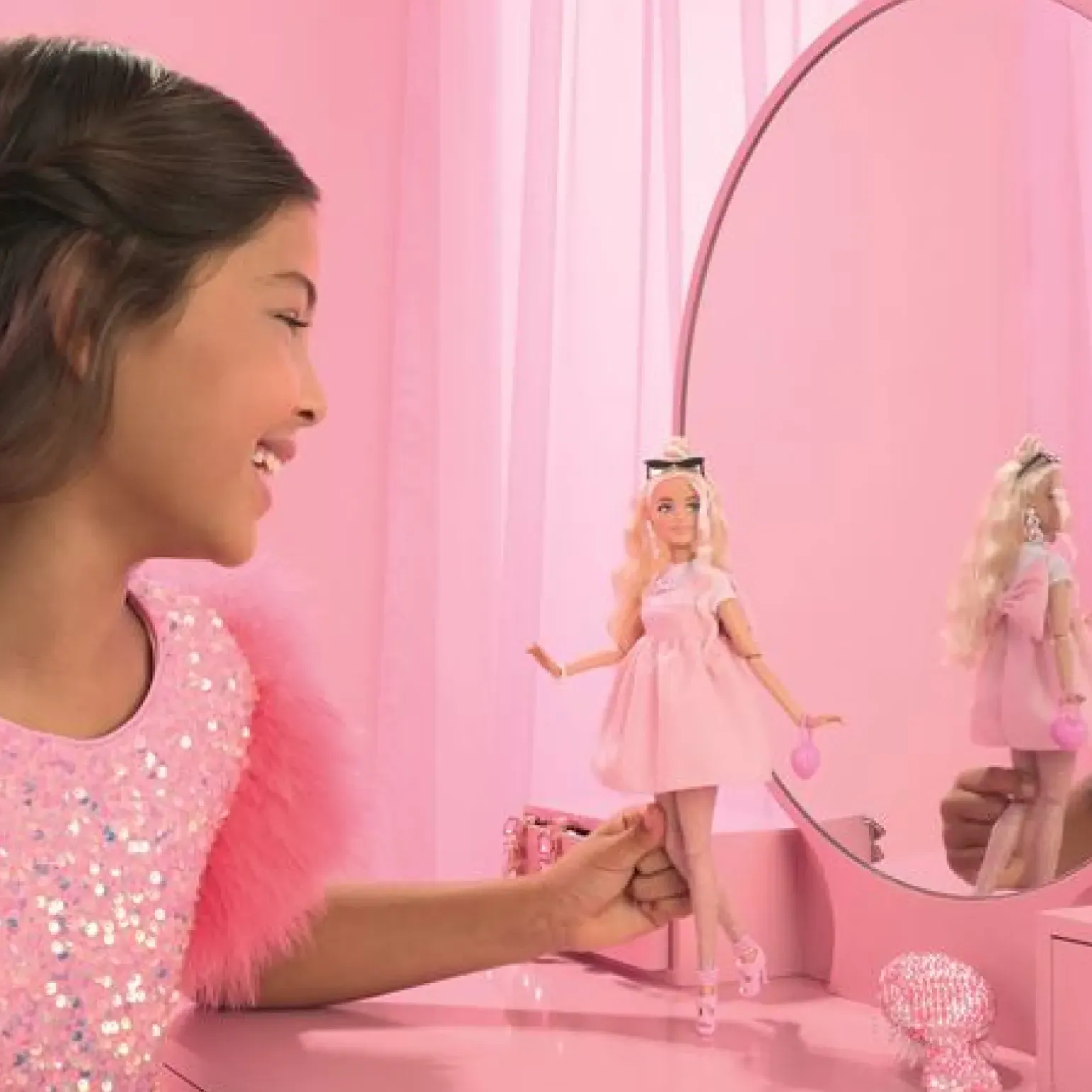 Barbie Sort. Fashionista Deluxe