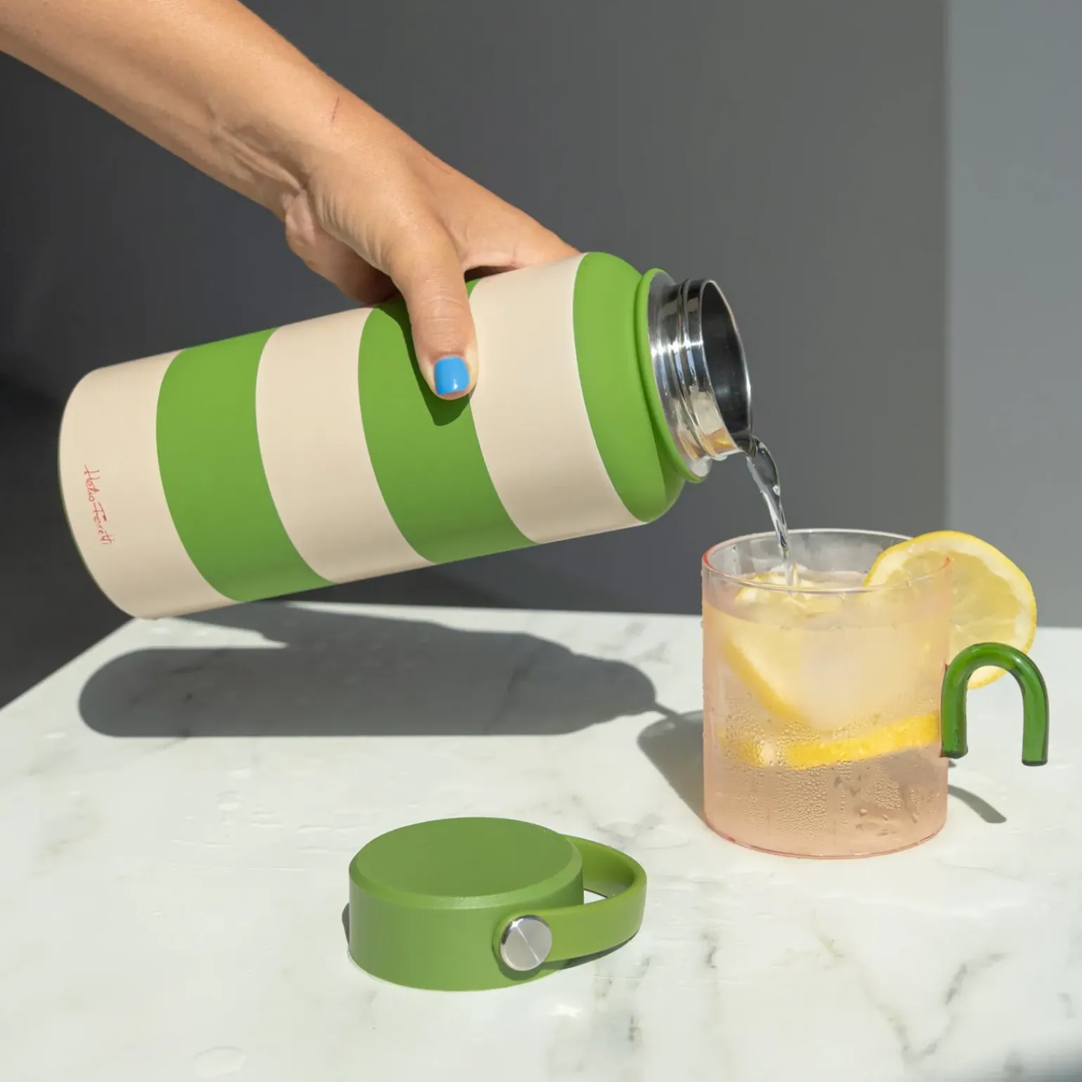 Garrafa Cap 1L