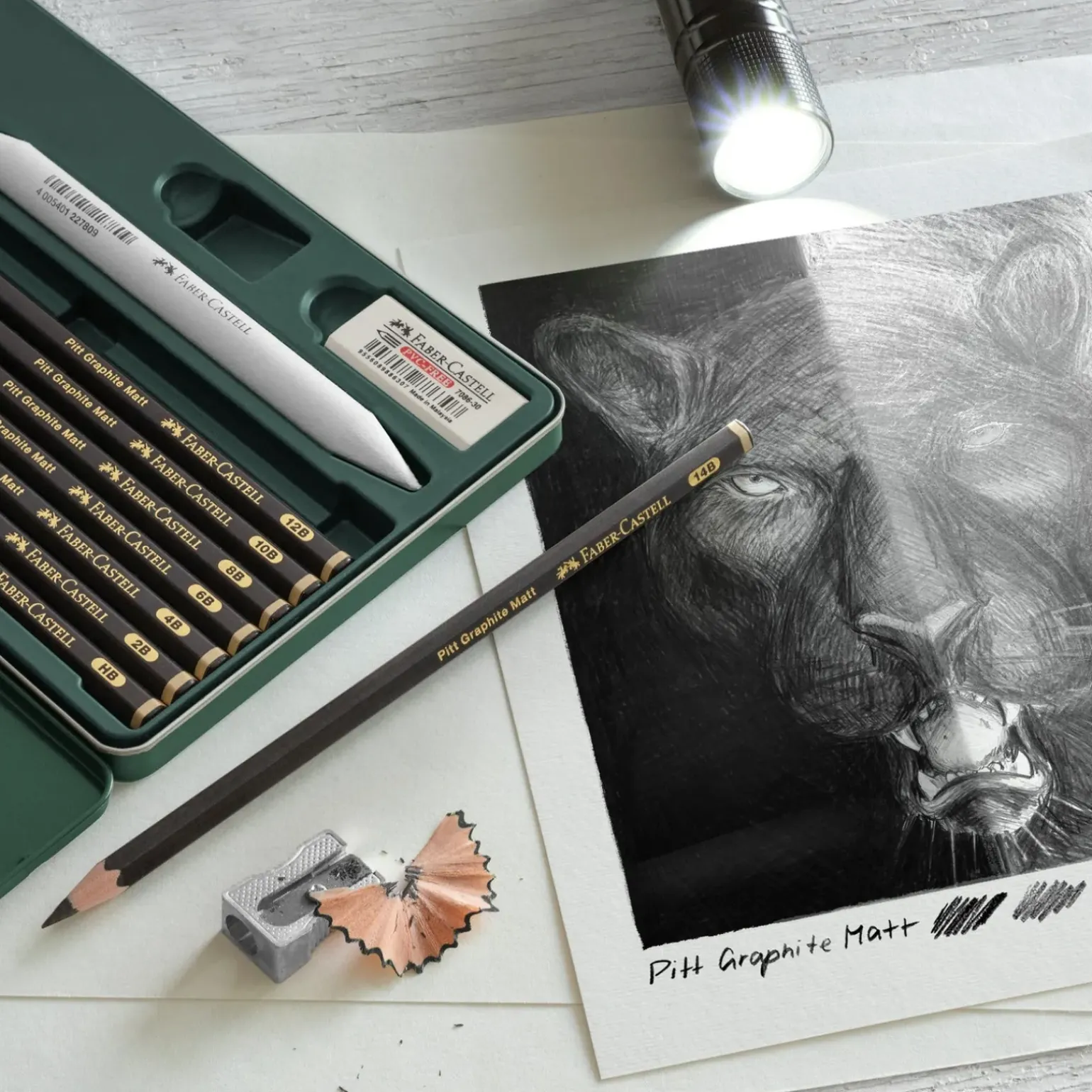 Lápis Grafite Pitt Matt Caixa Metal 8 unidades Faber Castell